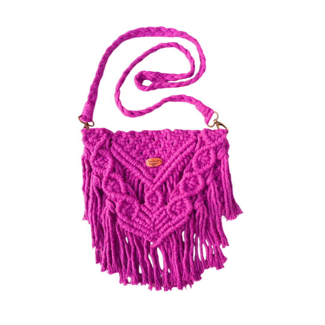 💜 Cartera Boho en Macramé – Color Púrpura