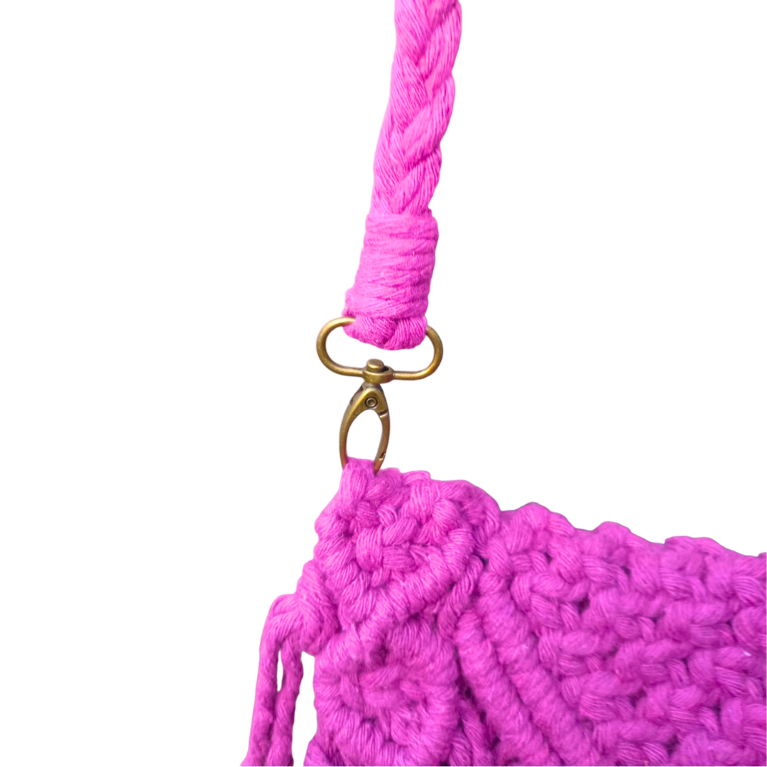 💜 Cartera Boho en Macramé – Color Púrpura